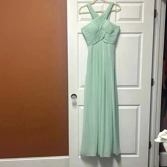 Kanali K mint formal gown size 8 preowned in good condition - Picture 1 of 10